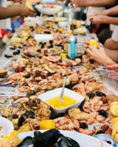 how to host a shrimp boil cajun style