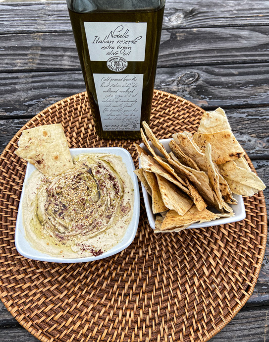 traditional hummus