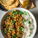 chickpea lentil and spinach curry in a bowlh