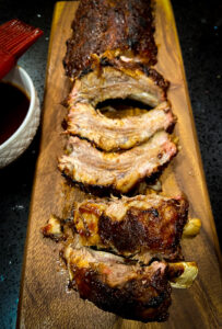 sweet and spicy bbq sauce with ribs