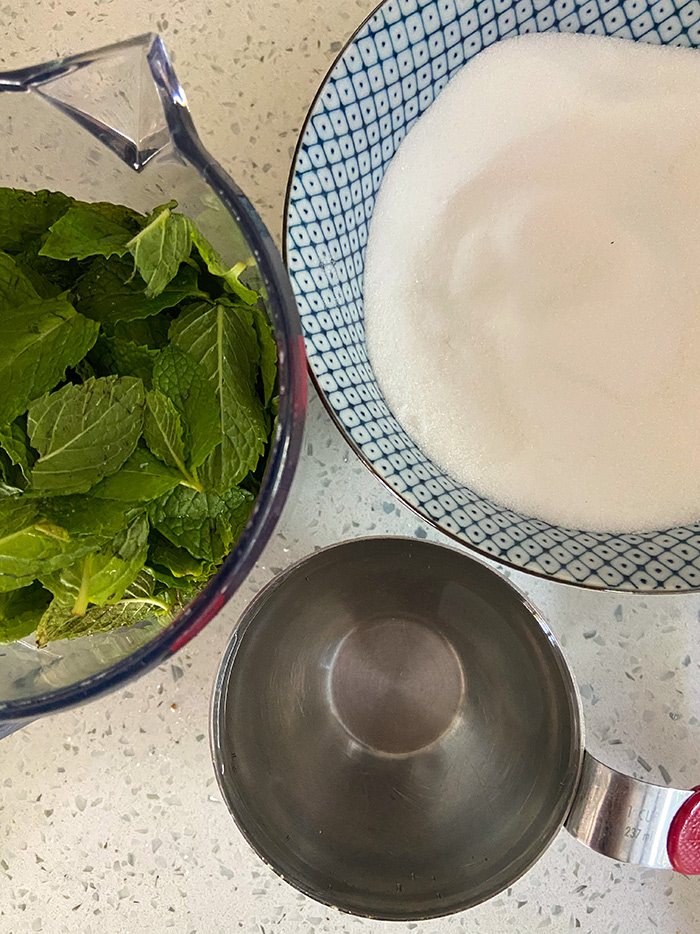 mint simple syrup for mojitos